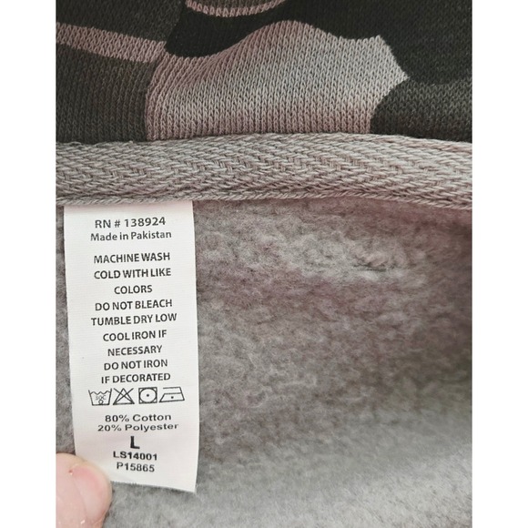 Mens Gray Camo Shark Saw Stay Above Water Hoodie Sweatshirt L - Picture 8 of 8